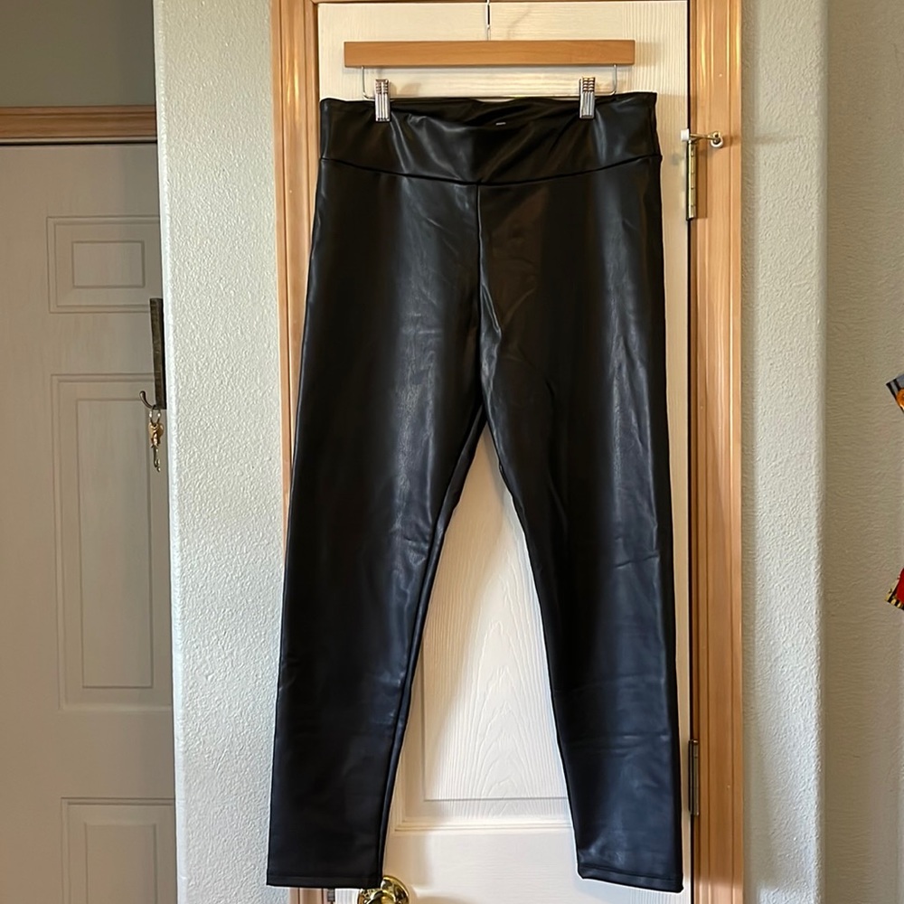 Black faux leather pants. NWOT. Size 1X